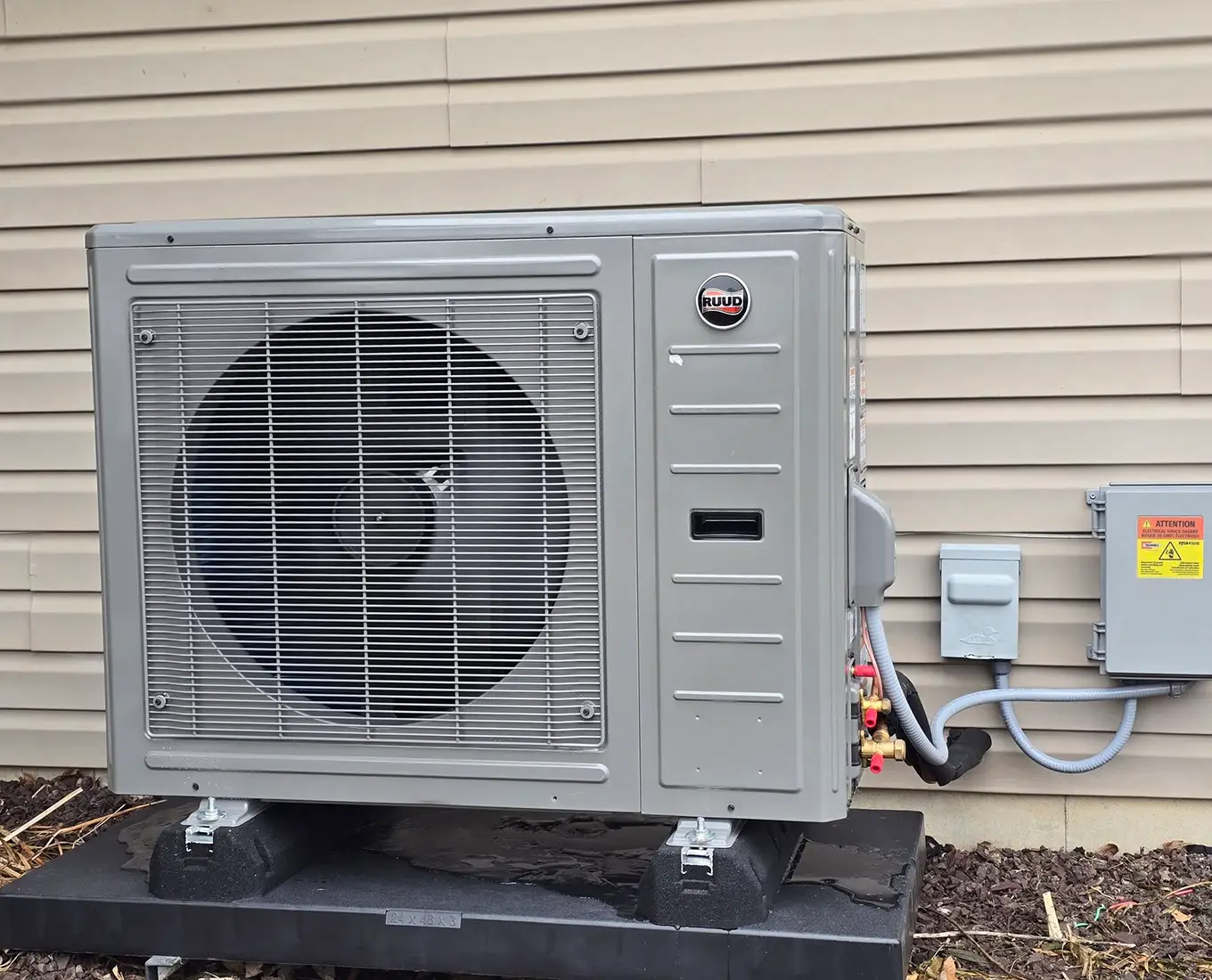 Professional heat pump and ductless mini-split repair in Farmington, MO.